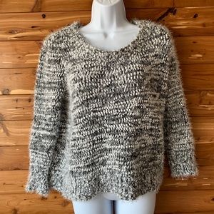 No Boundaries Women's Juniors White Black Soft Cozy Fuzzy Sweater Large L